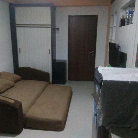 Betos Apartment Bekasi Exterior foto