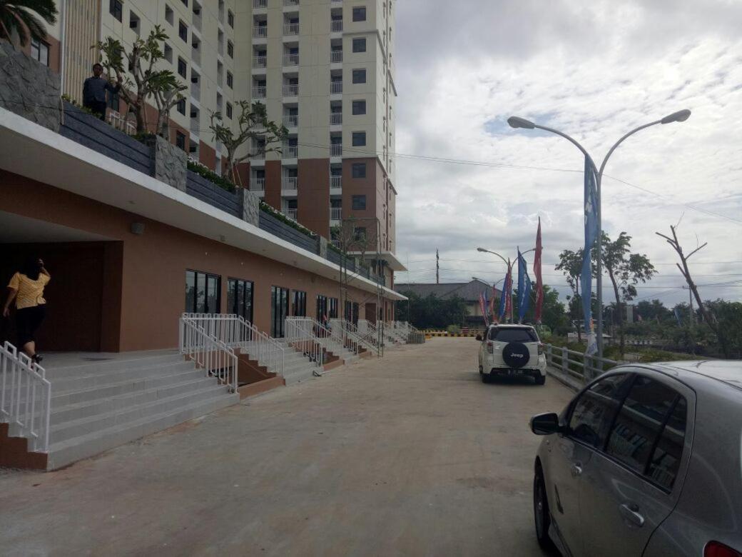 Betos Apartment Bekasi Exterior foto